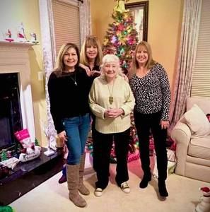 Meet your Posher, Helene